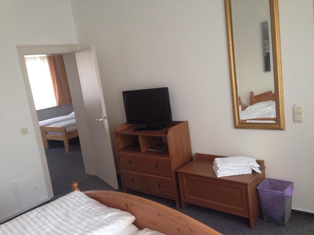 Hotel Zur Post Kleve เคลเวอ ภายนอก รูปภาพ