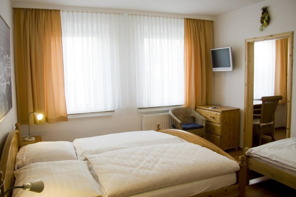 Hotel Zur Post Kleve เคลเวอ ภายนอก รูปภาพ