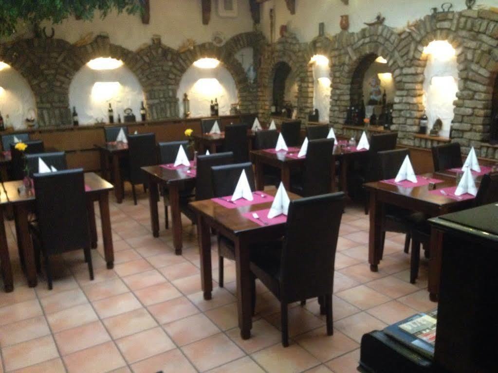 Hotel Zur Post Kleve เคลเวอ ภายนอก รูปภาพ
